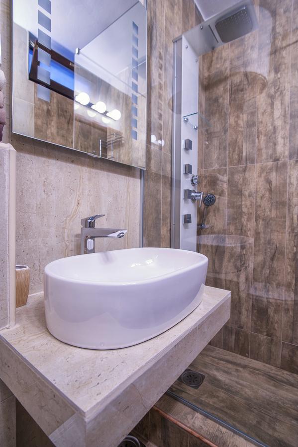 Luxury Boutique Studio Apartments 부드바 외부 사진